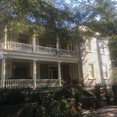 22 Charlotte Bed & Breakfast ชาร์ลสตัน ภายนอก รูปภาพ