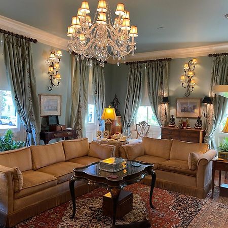 22 Charlotte Bed & Breakfast ชาร์ลสตัน ภายนอก รูปภาพ